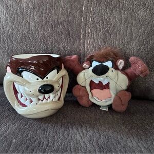 Vintage 1995/1999 Taz Play by Play Sound Toy & 3D Ceramic Applause Mug Lot